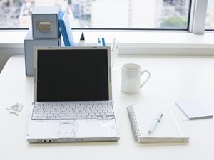 オリジナルバッチを簡単に発注できます